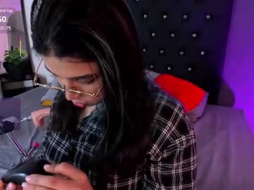 Lyra_Rain Chaturbate stream image from May 20, 2025
