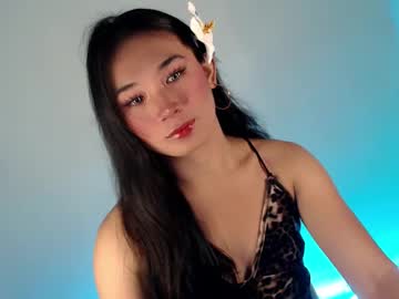 Trixieliciouss Chaturbate stream image from May 20, 2025