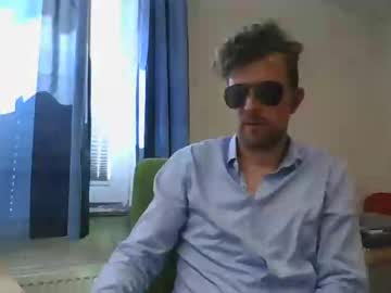 Ch35ris Chaturbate stream image from May 20, 2025