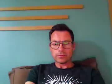 Pchittt Chaturbate stream image from May 20, 2025