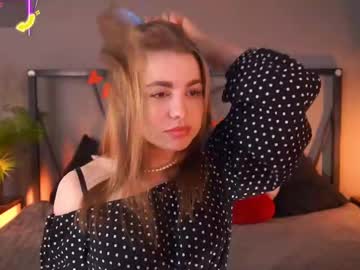 Roseallan Chaturbate stream image from May 20, 2025