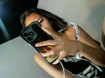 Yourdollacyl Chaturbate stream image from May 20, 2025