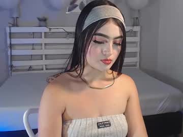 Celestelux5 Chaturbate stream image from May 20, 2025