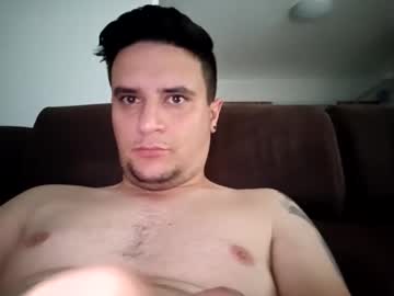 Fraromeo2 Chaturbate stream image from May 20, 2025