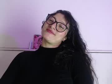 Luna_Azul_15 Chaturbate stream image from May 20, 2025