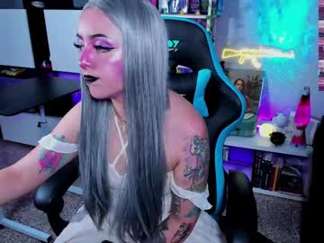 Makii_33 Chaturbate stream image from May 20, 2025