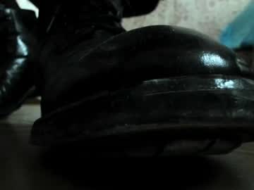 Pablomenesssl Chaturbate stream image from May 20, 2025