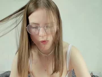 Wicked__Twims Chaturbate stream image from May 20, 2025