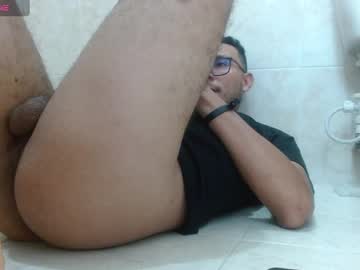 Lovepactry Chaturbate stream image from May 20, 2025