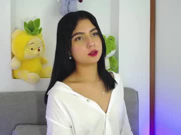 Eveliincartiier_ Chaturbate stream image from May 20, 2025