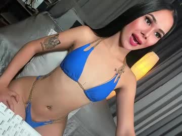 Phiariches Chaturbate stream image from May 20, 2025