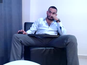 Esteban_Fer Chaturbate stream image from May 20, 2025