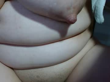 Karoline_Lov2 Chaturbate stream image from May 20, 2025