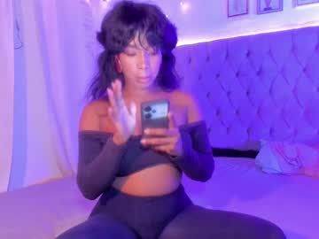Lylacam Chaturbate stream image from May 20, 2025