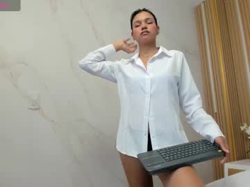 _Iris_Evans Chaturbate stream image from May 20, 2025