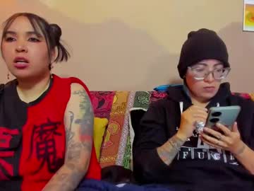 Waningrosee Chaturbate stream image from May 20, 2025