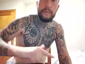 Javierpm1986 Chaturbate stream image from May 20, 2025