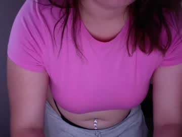 Princesskelly99 Chaturbate stream image from May 20, 2025