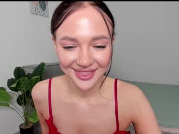 Sarahphyllis Chaturbate stream image from May 20, 2025