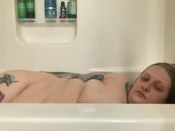 Envysnoww Chaturbate stream image from May 21, 2025