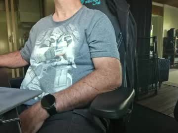 Myrazzle Chaturbate stream image from May 21, 2025