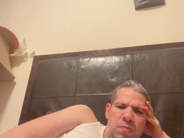 Ponchynyc Chaturbate stream image from May 21, 2025