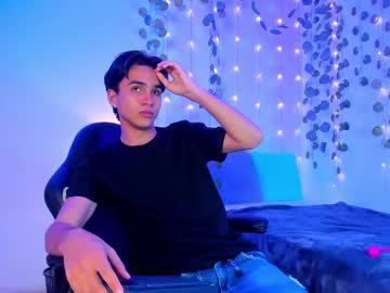 Attlas_01 Chaturbate stream image from May 21, 2025