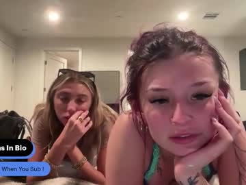 Heyshae Chaturbate stream image from May 21, 2025