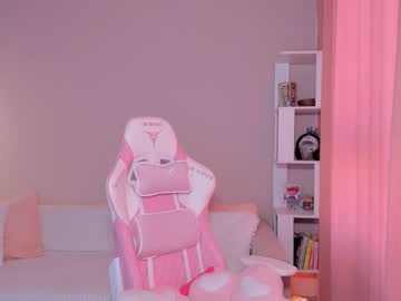 Honeyautumn Chaturbate stream image from May 21, 2025