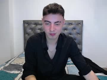 Liisander Chaturbate stream image from May 21, 2025
