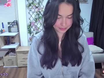 Lunagasai_ Chaturbate stream image from May 21, 2025