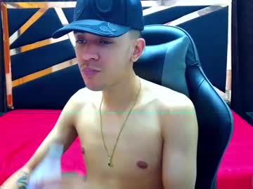 Mick_Johnson Chaturbate stream image from May 21, 2025
