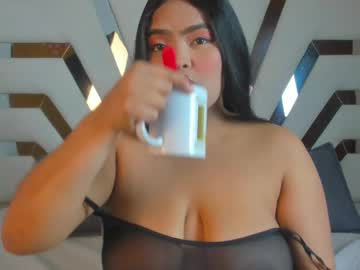 Rileydolly Chaturbate stream image from May 21, 2025