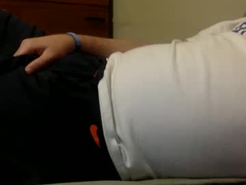 Shyguy0325 Chaturbate stream image from May 21, 2025