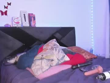Susan_Skye Chaturbate stream image from May 21, 2025