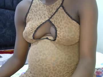 Bloom_Sassy Chaturbate stream image from May 21, 2025