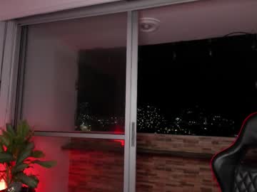 Emilyfitness8 Chaturbate stream image from May 21, 2025