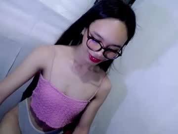 Margaretharper Chaturbate stream image from May 21, 2025