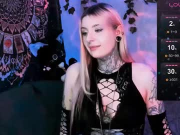 Holy_Melanie Chaturbate stream image from May 21, 2025