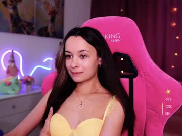 Juicy___Angel Chaturbate stream image from May 21, 2025