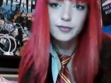 Crybabyex Chaturbate stream image from May 21, 2025