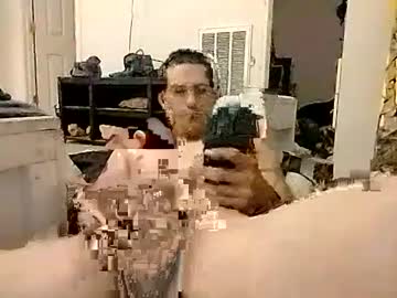 Sneakylink777520 Chaturbate stream image from May 21, 2025
