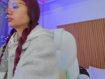 Sophiecherry_ Chaturbate stream image from May 21, 2025