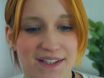 Synnefarmer Chaturbate stream image from May 21, 2025