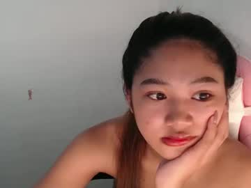Yosufloversweet Chaturbate stream image from May 21, 2025