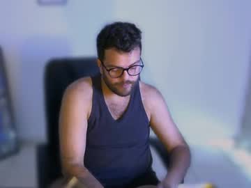 Baddaddybrasil Chaturbate stream image from May 21, 2025