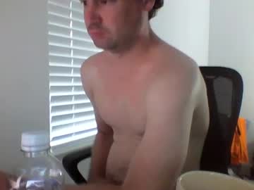 Cooldude122222 Chaturbate stream image from May 21, 2025
