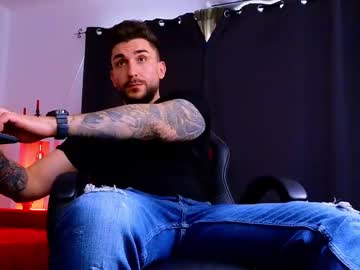 Mightyaaron Chaturbate stream image from May 21, 2025