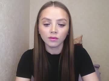 Mollyenjoy07 Chaturbate stream image from May 21, 2025