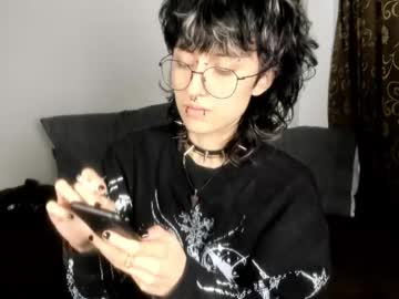 Ottoyan_ Chaturbate stream image from May 21, 2025